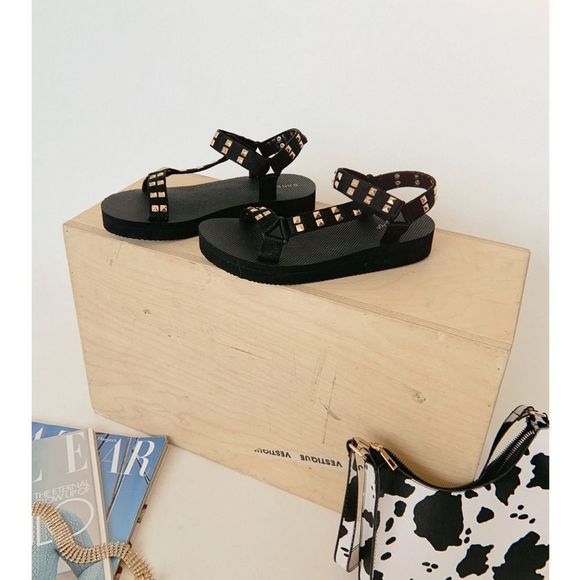vestique Shoes - Vestique Sporty Spice Sandals